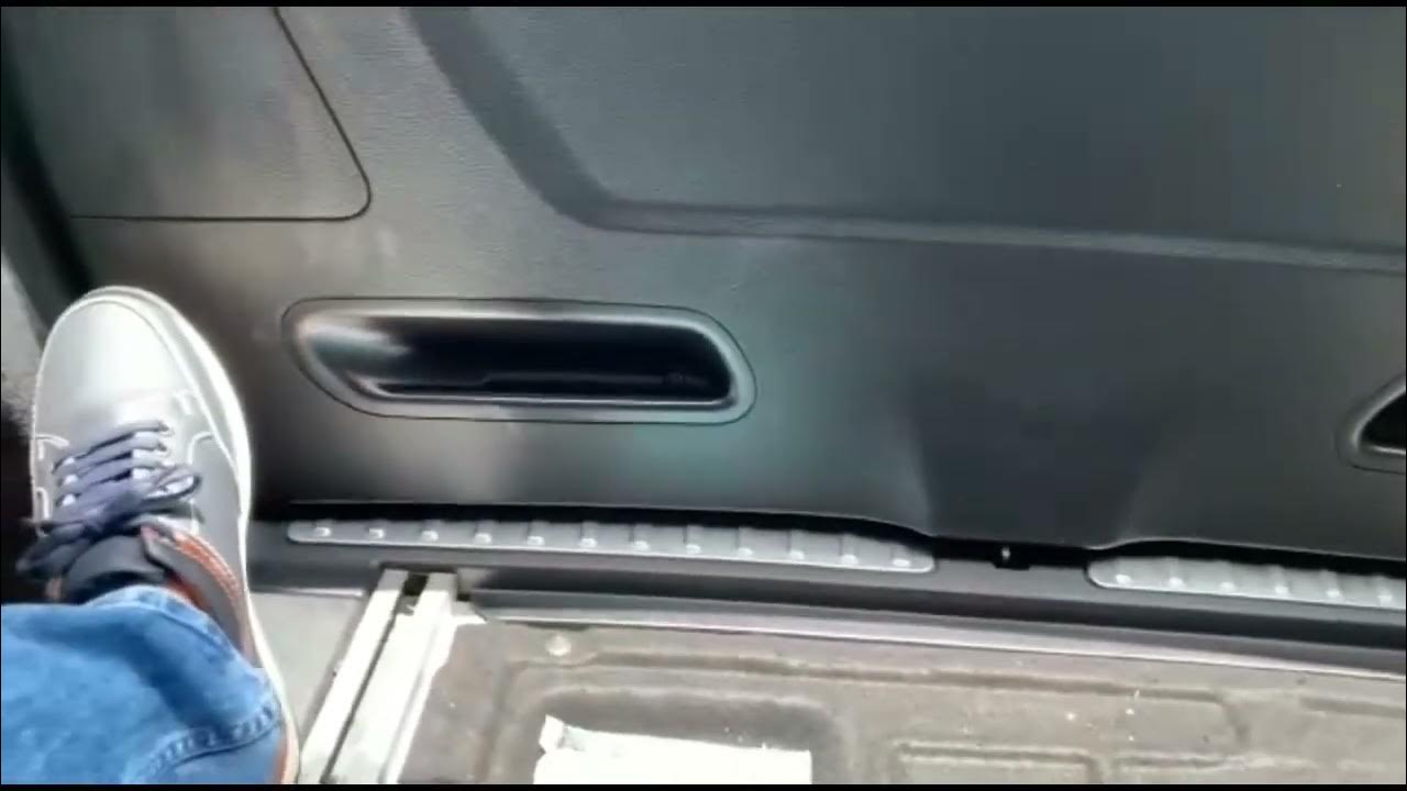 BMW X3, Opening Tailgate Manually - YouTube