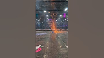 Losing is not avoidable #battle #battleofrobots #robotics #robots #shorts