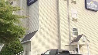 Daphne hotel robbed, police search for three suspects