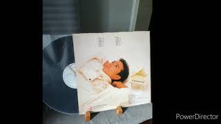 Video thumbnail of "Dominic Chow周啟生 離鄉别井1985 By Victor TT-61 Yamaha MC703 #黑膠#vinyl#LP"