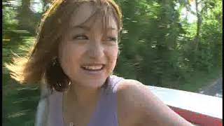 安達裕美　水着   黒ビキニ