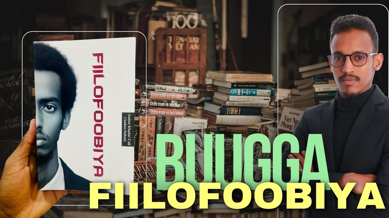 Ayol niqob kiygan holda onanizm qiladi.