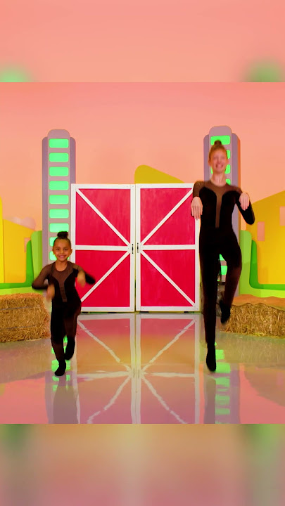 Horse Ballet | Barnyard Animals | Kid Dance Song
