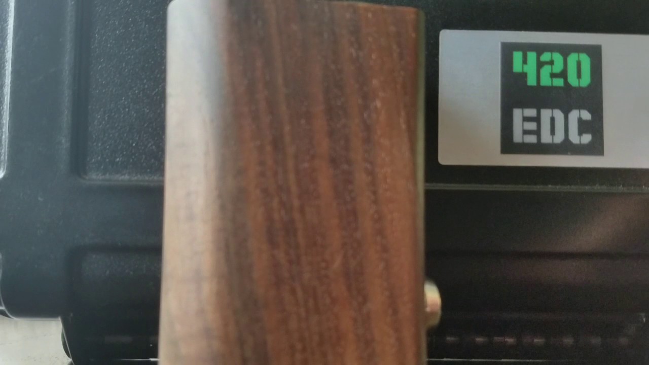 RastaBuddhaTao Milaana getting treated with 420EDC Wooden Vape Conditioner