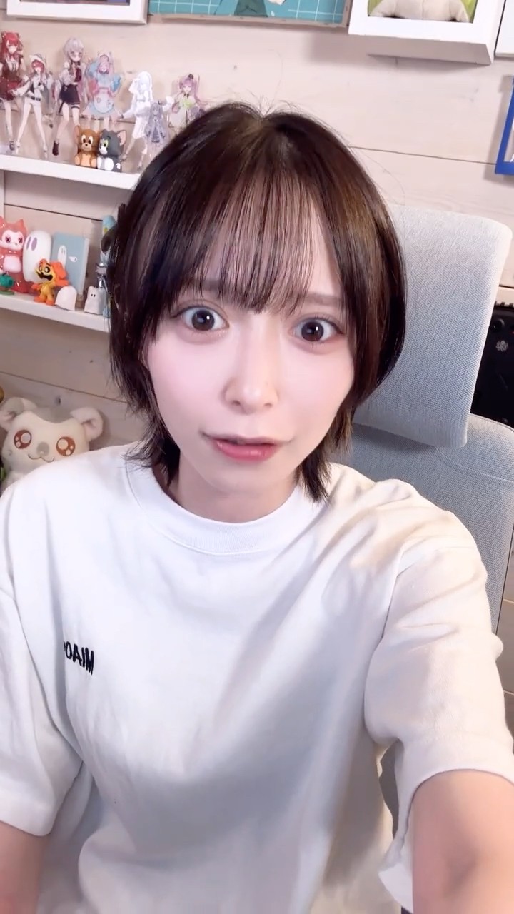 つぶら - YouTube