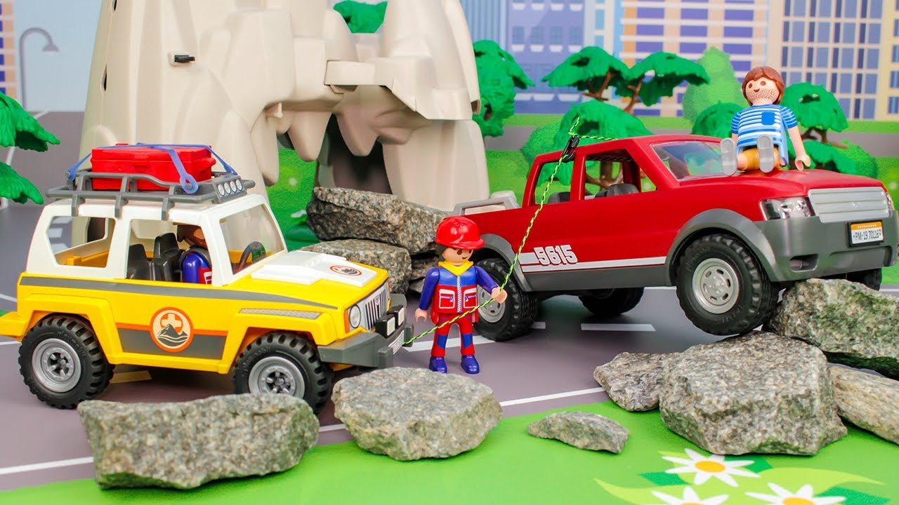 Toys for kids. Avalanche in the mountains! Playmobil cartoons about