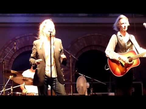 Patti Smith - People Have The Power (Grado Festiva...