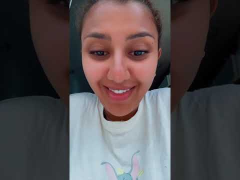 روفيا تتمتع بريحة لبلاد عند امها وتتذوق الماكلة تاعها واش درتللها وتتذكر الكارتي والجيران