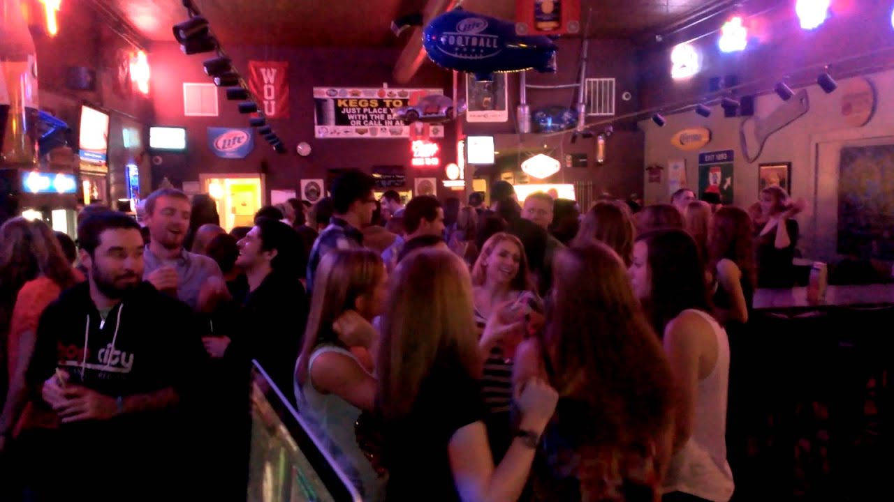 1/10/14 Main St Pub in Monmouth Oregon. YouTube