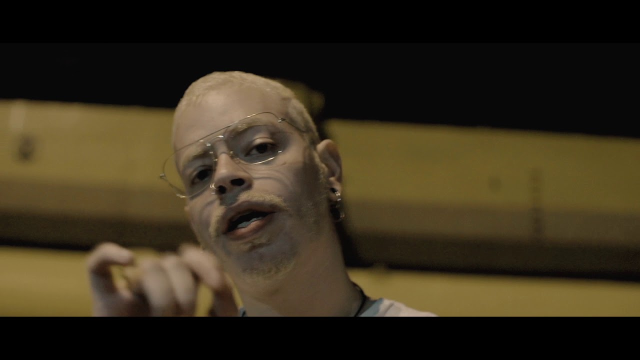 BANANA BAHIA - Ella Juega (Video) ft. Beauty Pikete, Yung Noguera, Danni Ble, Royce Rolo