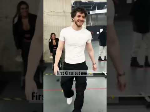 First Class - Full Video | Kalank | Varun Dhawan, Alia Bhatt, Kiara | Arijit Singh | Pritam| Amitabh