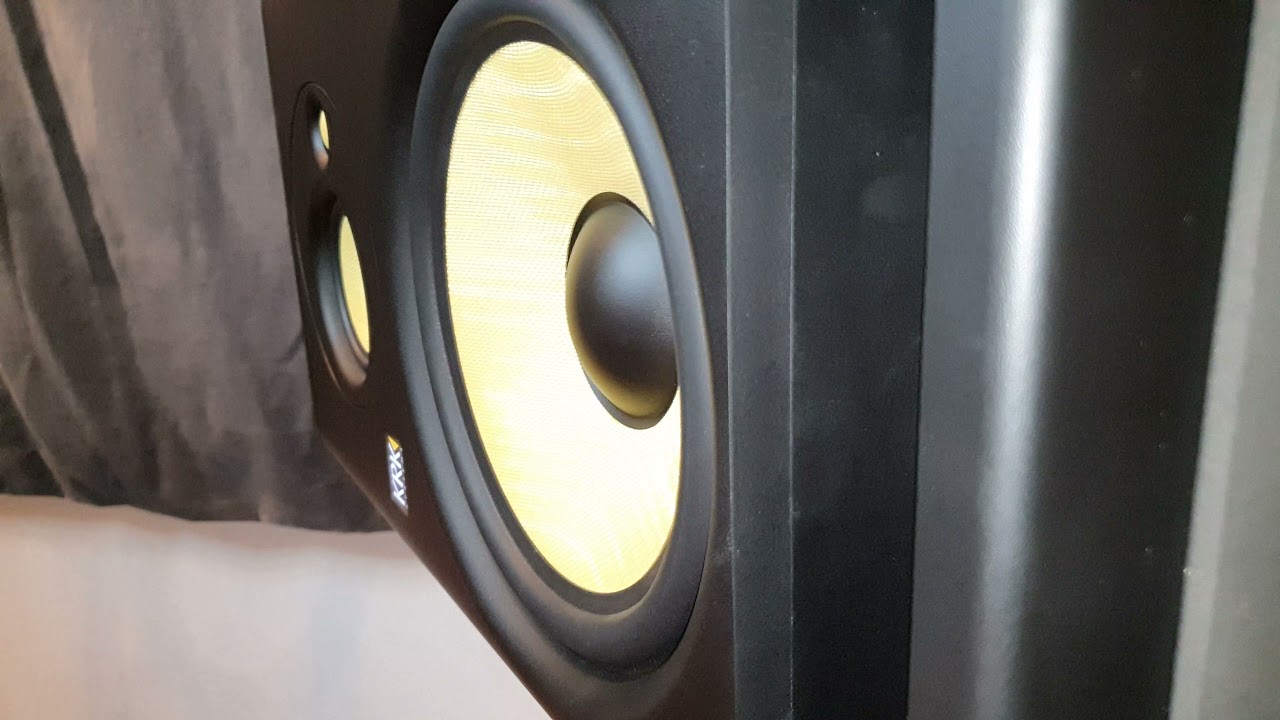 KRK Rokit 10-3 G4 Sound Demo - Butterfly Effect