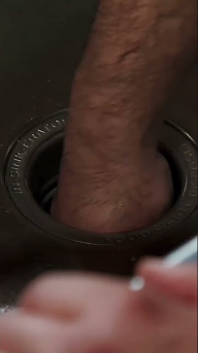 DON’T TRY THIS AT HOME!!! #horrorshort #filmmaking #gore #sfx #shortfilm