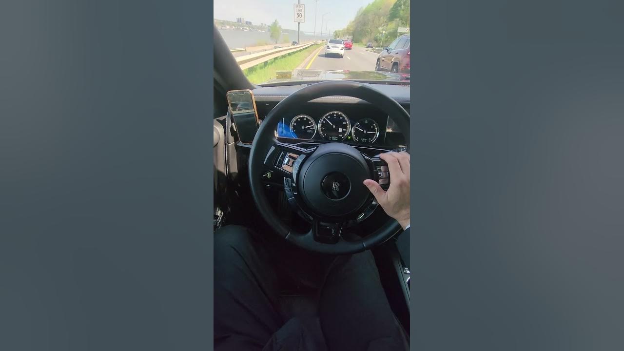 RollsRoyce Phantom 2020, with the broken shocks absorber stuck in the