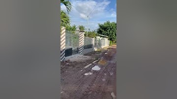 Sơn hoàn thiện cổng rào với màu xám xingfa