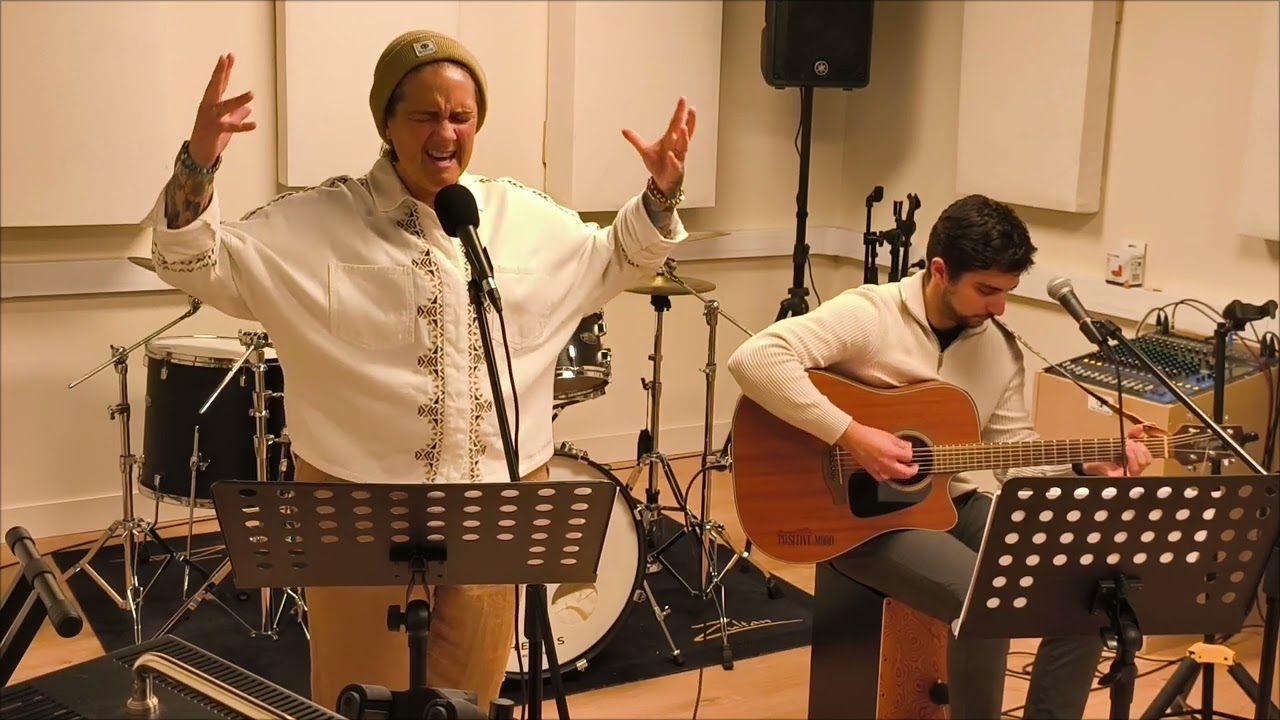 Cover '' sweet dreams ''