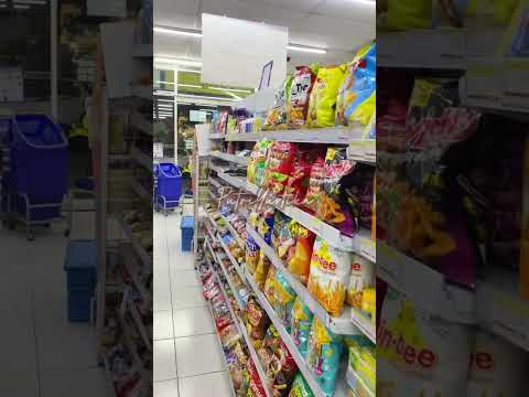 Beli Jajan Sesuai Nama L I S A Di Indomaret 🍰🍫🍟✨ #shorts