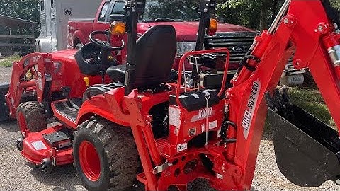 Hoe verwijder je de graafmachine van een Kioti CS2520S #349