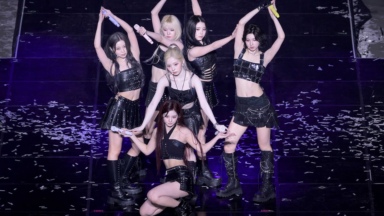 [4K] 251130 엔믹스 'KNOW ABOUT ME + PAXXWORD + Shape of Love + High Horse' 전체 직캠 (NMIXX FanCam)