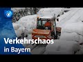 Verkehrschaos nach starken Schneefällen in Bayern