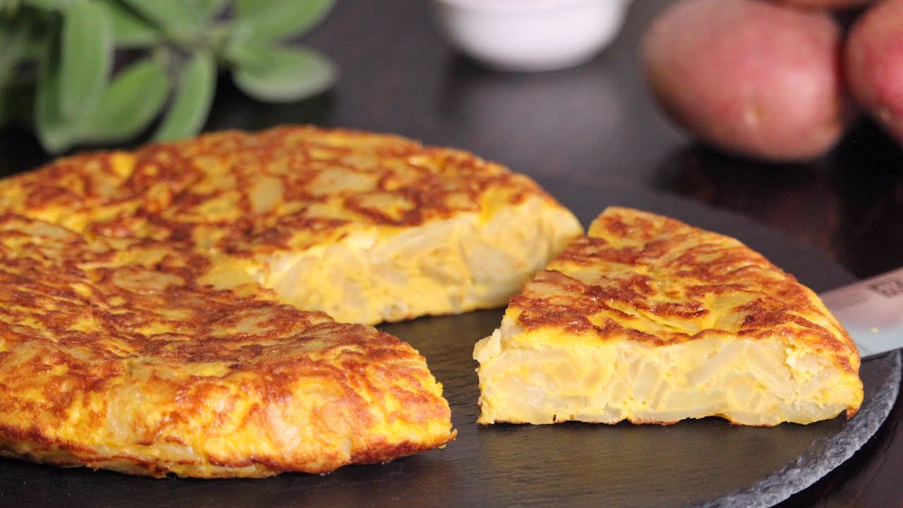 Tortilla Española (Spanish Egg and Potato Omelette) Recipe