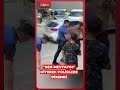 Kaldırımda yatan alkollü şahıs "ben mevtayım" diyerek polise direndi #shorts #keşfet #polis