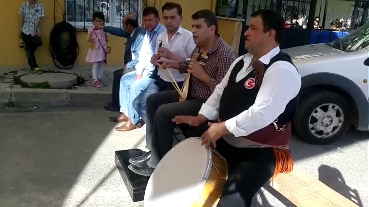 Kemaneci Cemal ve Ekibi