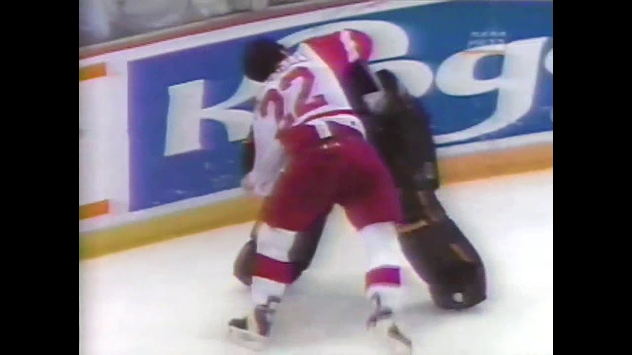 1995 RS: Van @ Det Highlights - 3/17/95