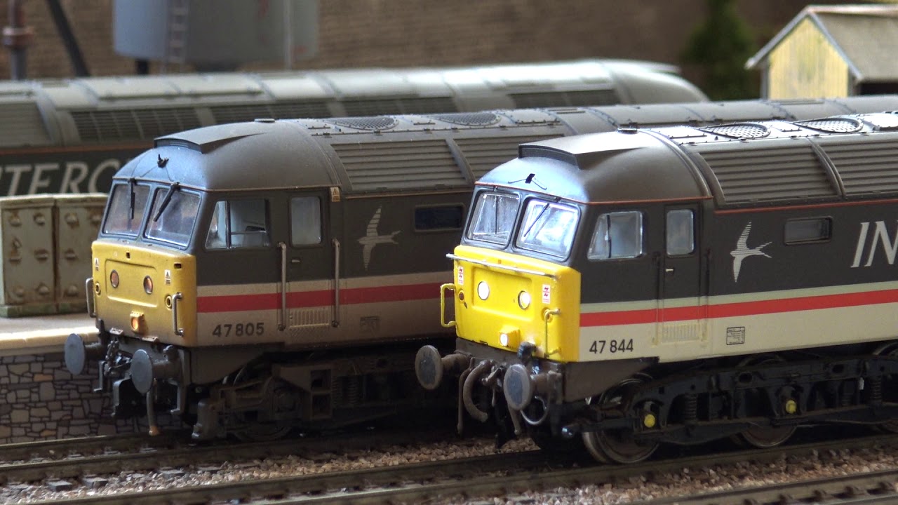 Kampala Road: 3 Class 47, 3 Manufacturers. 1 Livery