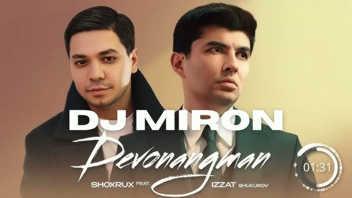 Ichki kiyimdagi uy qurilishi erotik fotosurati