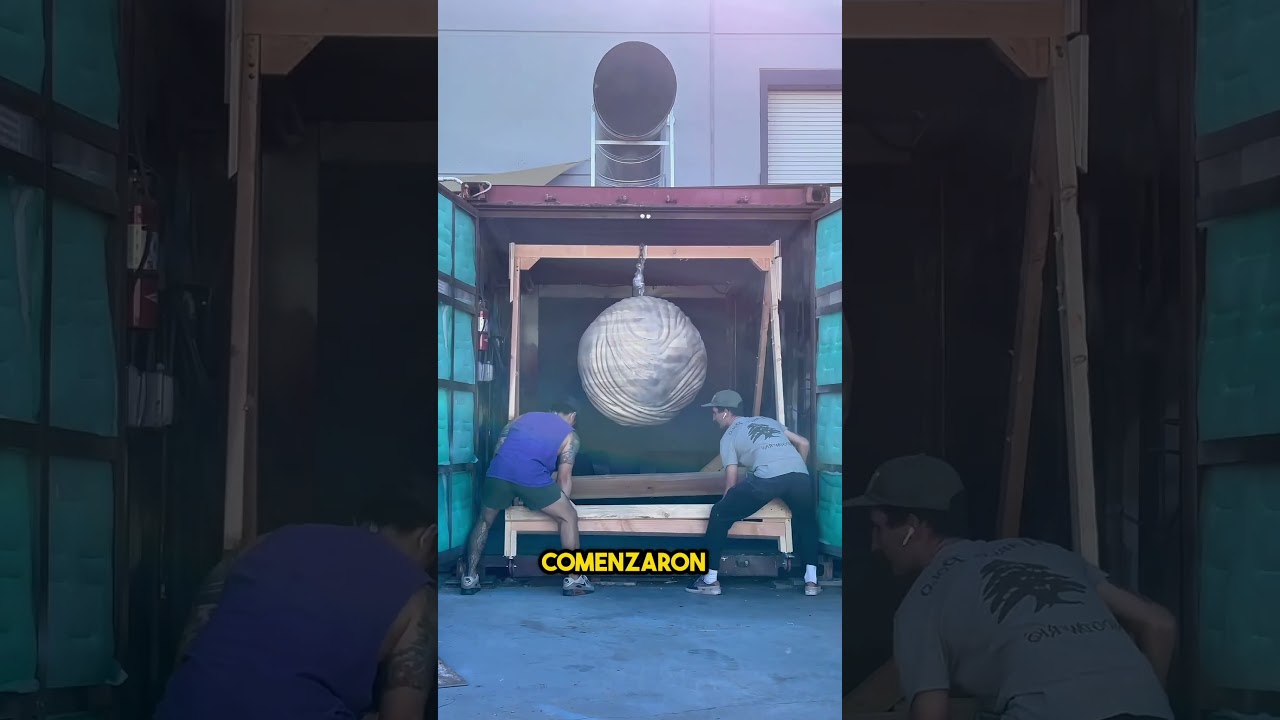 bola de madera cromada crédito: @ nvge