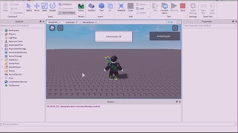 Roblox Studio: Making a simple GUI to show text or numbers.