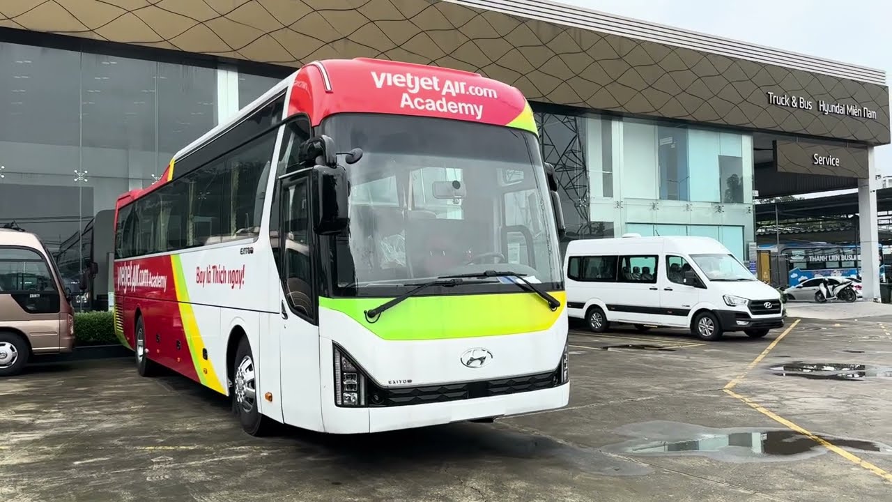 Hyundai Exito Premium – Đẳng Cấp Vận Chuyển Du Lịch & Hành Khách