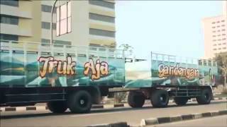 IKLAN LUCU INDONESIA TERBARU 2014 FresTea Truk Gandeng