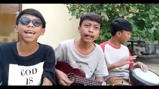 Cinta Stadium Akhir (ukulele)
