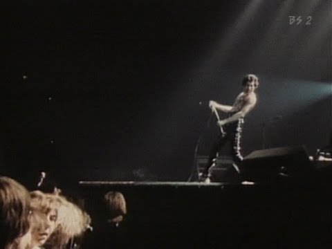 Queen - Live In Brussels 19790126