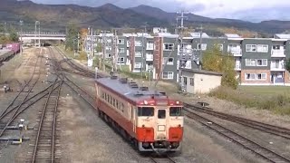 根室本線富良野駅に入線する国鉄一般色キハ40ｰ1766