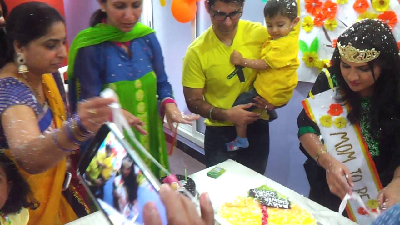 Archana S Baby Shower Cake Cutting 1 Youtube Archana S Baby Shower Cake Cutting 1 Youtube