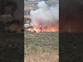 متداول شاهد اندلاع حريق في موقع عسكري سابق بريف جبلة 