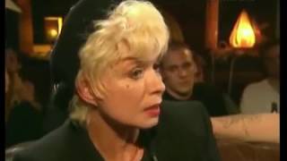 Ingrid Steeger verlässt Talkshow, nachdem Dieter Wedel als Schwein bezeichnet wurde screenshot 4