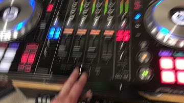 DN-S3700 & CDJ-1000 mk3 hooked on Serato using noy controller
