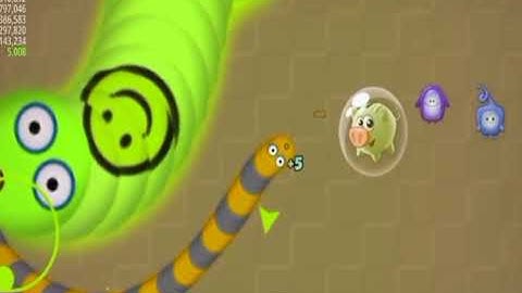 Worms Zone io mod menu apk gameplay || worms Zone io mod menu