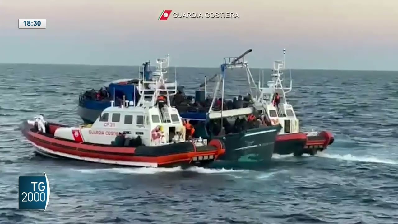 Migranti, sbarchi e arrivi dalla Tunisia. In mille arrivati a Lampedusa