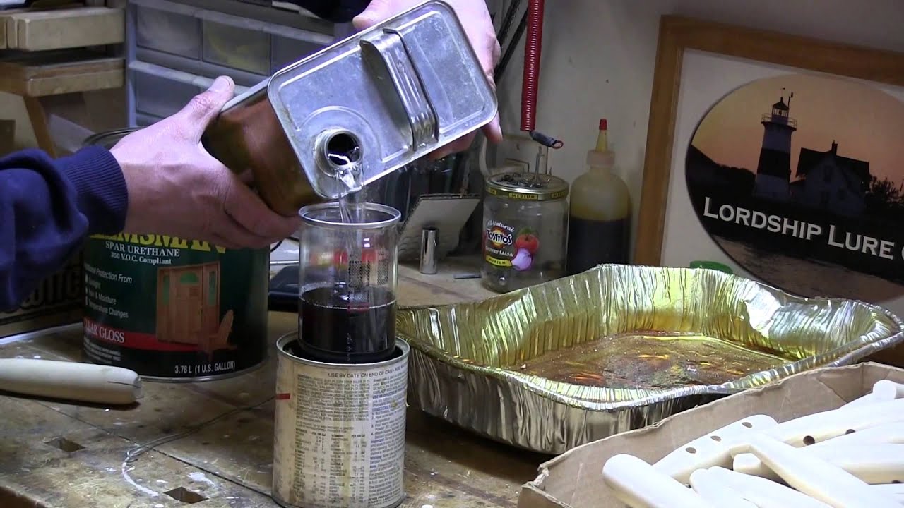 Герметизация деревянных приманок из журнала Surfcaster's Journal, выпуск №18