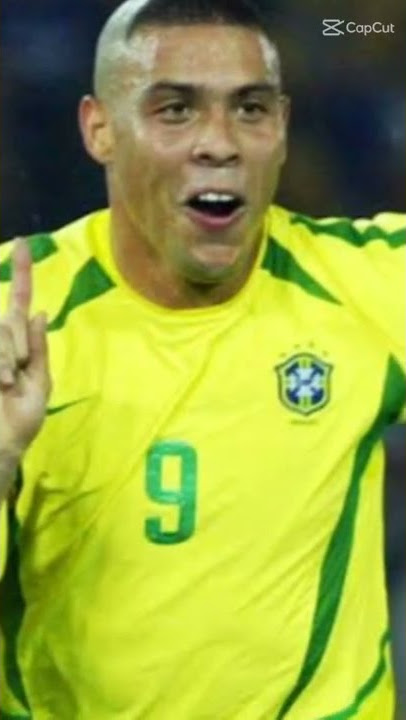 sang legenda Batistuta, Ronaldo nazario, Ronaldinho, Zidane