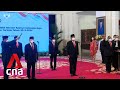 Presiden Indonesia merombak Kabinet