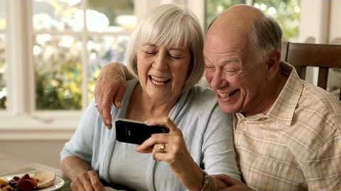 Apple iPhone 4 FaceTime: Commercial