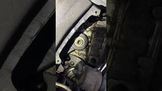 2006 Toyota Sienna 3.3L -Crankshaft Sensor Position and Replacement