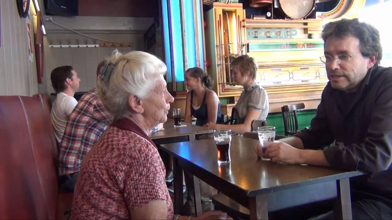 Dansorgel in café Beveren