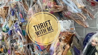 Thrift with me doll hunting thrifting Barbie vintage dolls LOL OMG Rainbow High American Girl